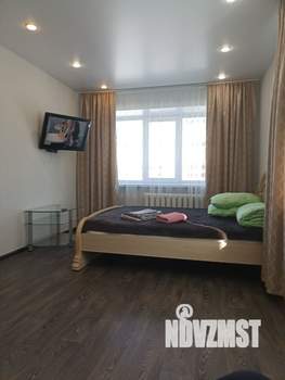 1-к квартира, посуточно, 37м2, 3/5 этаж