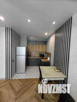 2-к квартира, посуточно, 45м2, 13/25 этаж