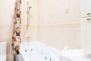 1-к квартира, посуточно, 65м2, 1/1 этаж