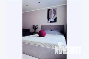 1-к квартира, посуточно, 40м2, 8/19 этаж