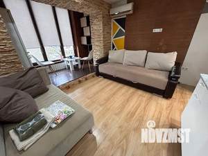 Студия квартира, посуточно, 22м2, 6/8 этаж