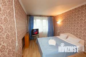 2-к квартира, посуточно, 52м2, 2/13 этаж