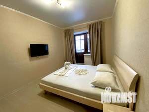2-к квартира, посуточно, 45м2, 1/1 этаж