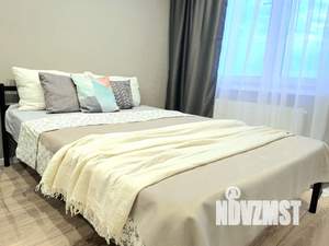 Студия квартира, посуточно, 31м2, 10/27 этаж