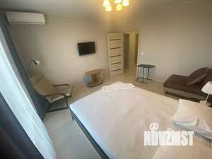 1-к квартира, посуточно, 40м2, 4/17 этаж