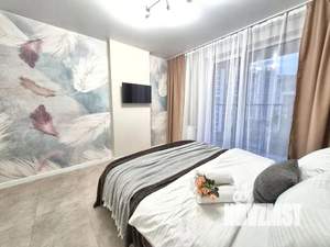 2-к квартира, посуточно, 40м2, 6/9 этаж