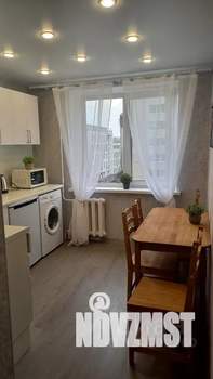 1-к квартира, посуточно, 32м2, 5/9 этаж