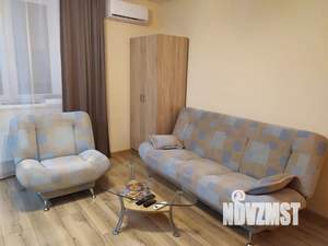 Студия квартира, посуточно, 30м2, 10/19 этаж