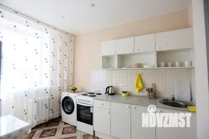 1-к квартира, посуточно, 38м2, 3/14 этаж