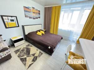 Студия квартира, посуточно, 40м2, 3/19 этаж