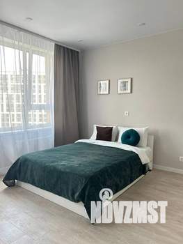 Студия квартира, посуточно, 30м2, 11/18 этаж