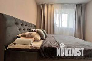 1-к квартира, посуточно, 42м2, 12/16 этаж