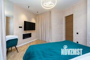 2-к квартира, посуточно, 62м2, 8/25 этаж