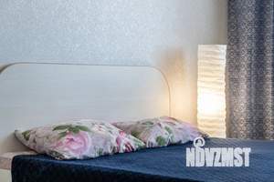 1-к квартира, посуточно, 45м2, 8/16 этаж