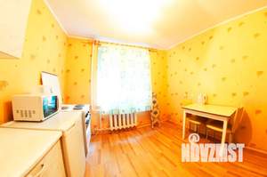 1-к квартира, посуточно, 38м2, 1/9 этаж