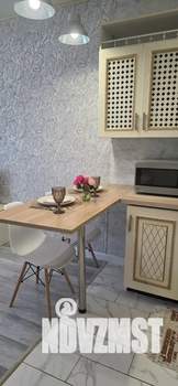 1-к квартира, посуточно, 44м2, 1/14 этаж