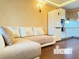 1-к квартира, посуточно, 50м2, 6/10 этаж