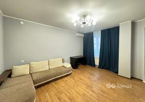 1-к квартира, на длительный срок, 56м2, 4/5 этаж