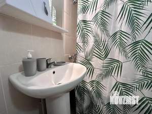 1-к квартира, посуточно, 47м2, 1/1 этаж