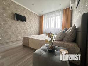 1-к квартира, посуточно, 45м2, 7/16 этаж