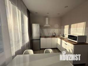 2-к квартира, посуточно, 58м2, 8/17 этаж