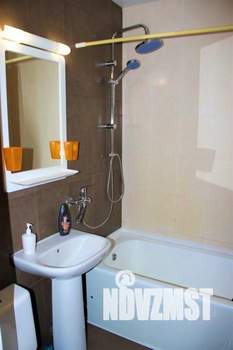 1-к квартира, посуточно, 34м2, 1/1 этаж