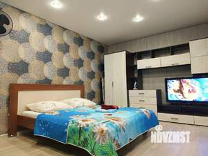 1-к квартира, посуточно, 39м2, 2/9 этаж