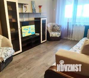 2-к квартира, посуточно, 48м2, 1/1 этаж