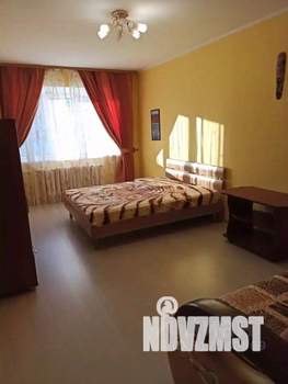 1-к квартира, посуточно, 51м2, 1/1 этаж
