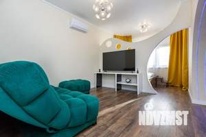 1-к квартира, посуточно, 55м2, 1/1 этаж