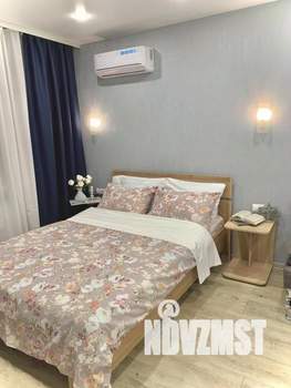 1-к квартира, посуточно, 33м2, 1/1 этаж