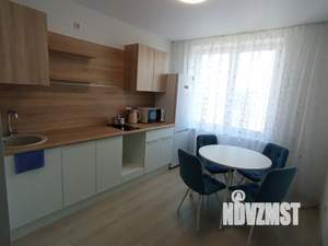 1-к квартира, посуточно, 32м2, 23/25 этаж