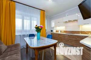 1-к квартира, посуточно, 61м2, 3/5 этаж