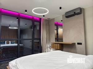 2-к квартира, посуточно, 75м2, 1/1 этаж