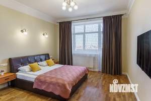 3-к квартира, посуточно, 110м2, 1/1 этаж
