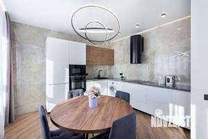 1-к квартира, посуточно, 60м2, 1/1 этаж