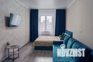 1-к квартира, посуточно, 38м2, 9/16 этаж