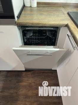 Студия квартира, посуточно, 39м2, 1/19 этаж