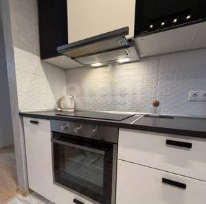 3-к квартира, на длительный срок, 115м2, 3/4 этаж