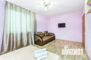 1-к квартира, посуточно, 42м2, 1/1 этаж