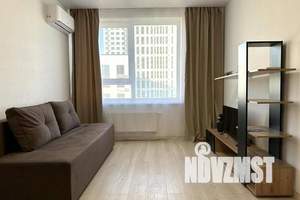 1-к квартира, посуточно, 37м2, 10/25 этаж