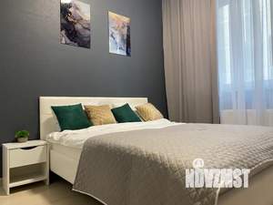 1-к квартира, посуточно, 40м2, 1/15 этаж