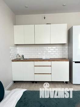 Студия квартира, посуточно, 30м2, 11/18 этаж