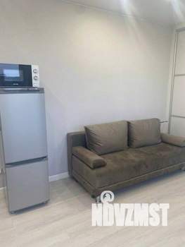 1-к квартира, посуточно, 37м2, 1/1 этаж