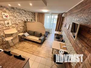 Студия квартира, посуточно, 35м2, 2/15 этаж