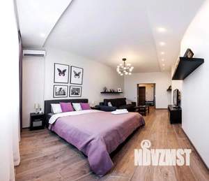 1-к квартира, посуточно, 55м2, 1/1 этаж