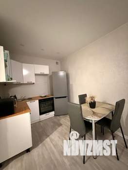 1-к квартира, посуточно, 41м2, 3/25 этаж