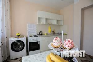 1-к квартира, посуточно, 38м2, 3/14 этаж