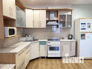 1-к квартира, посуточно, 60м2, 1/1 этаж