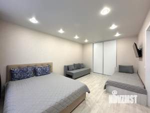 1-к квартира, посуточно, 40м2, 1/1 этаж